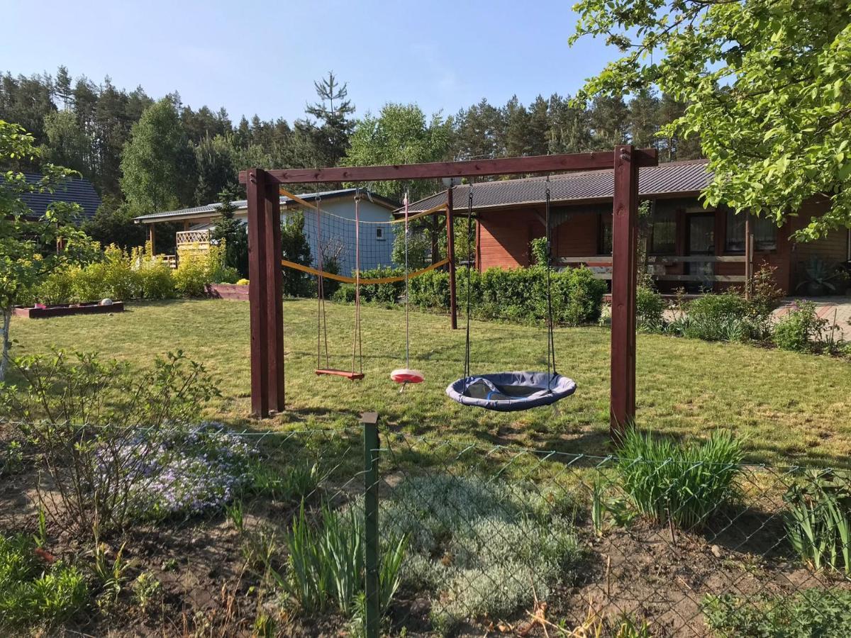 Domek Letniskowy Nad Jeziorem Wiejskim Lakie Exterior foto